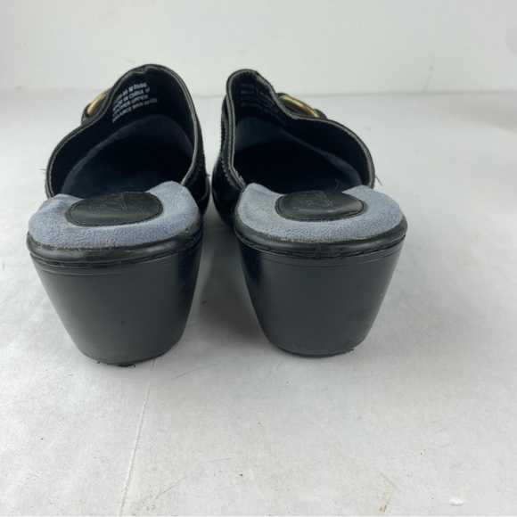 Clarks Womens 8.5 Black Leather Heeled Mules Slip On Clogs - Picture 2 of 6